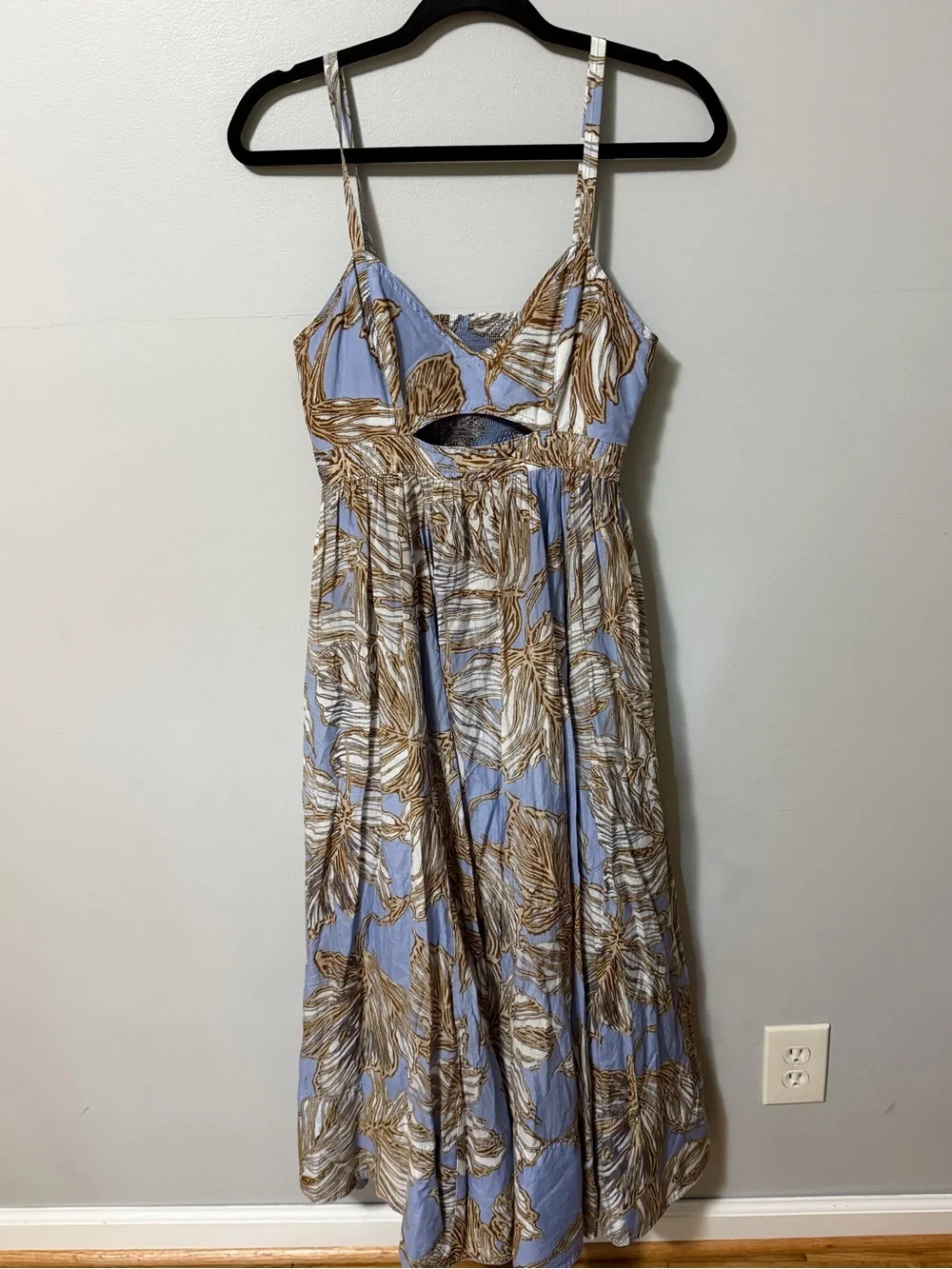 Banana Republic Blue Tropical Leaf Print Cutout Midi Dress Women’s Size 6 - Picture 2 of 6